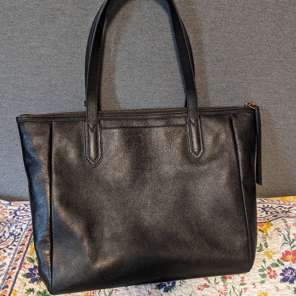 Fossil Sydney Large Black Tote - Picture 3 of 6